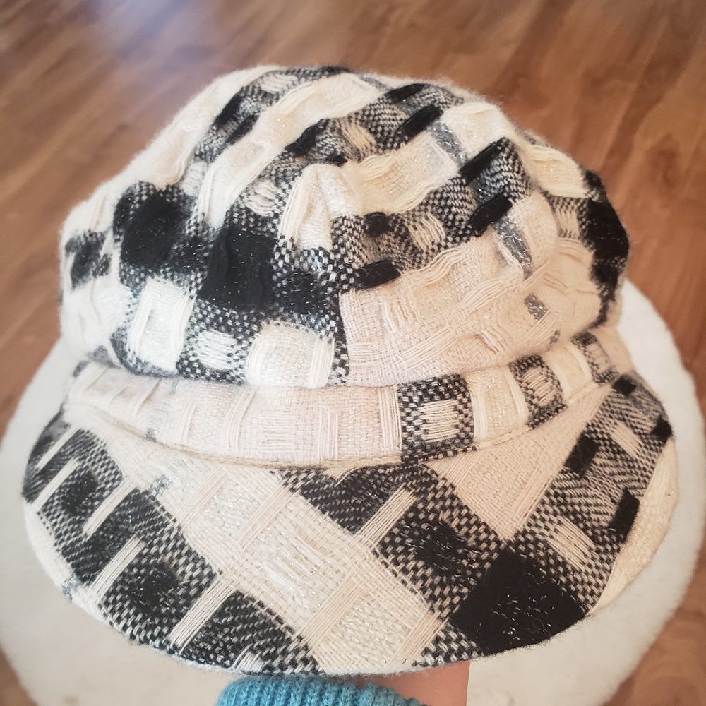 Vintage Burberry hat